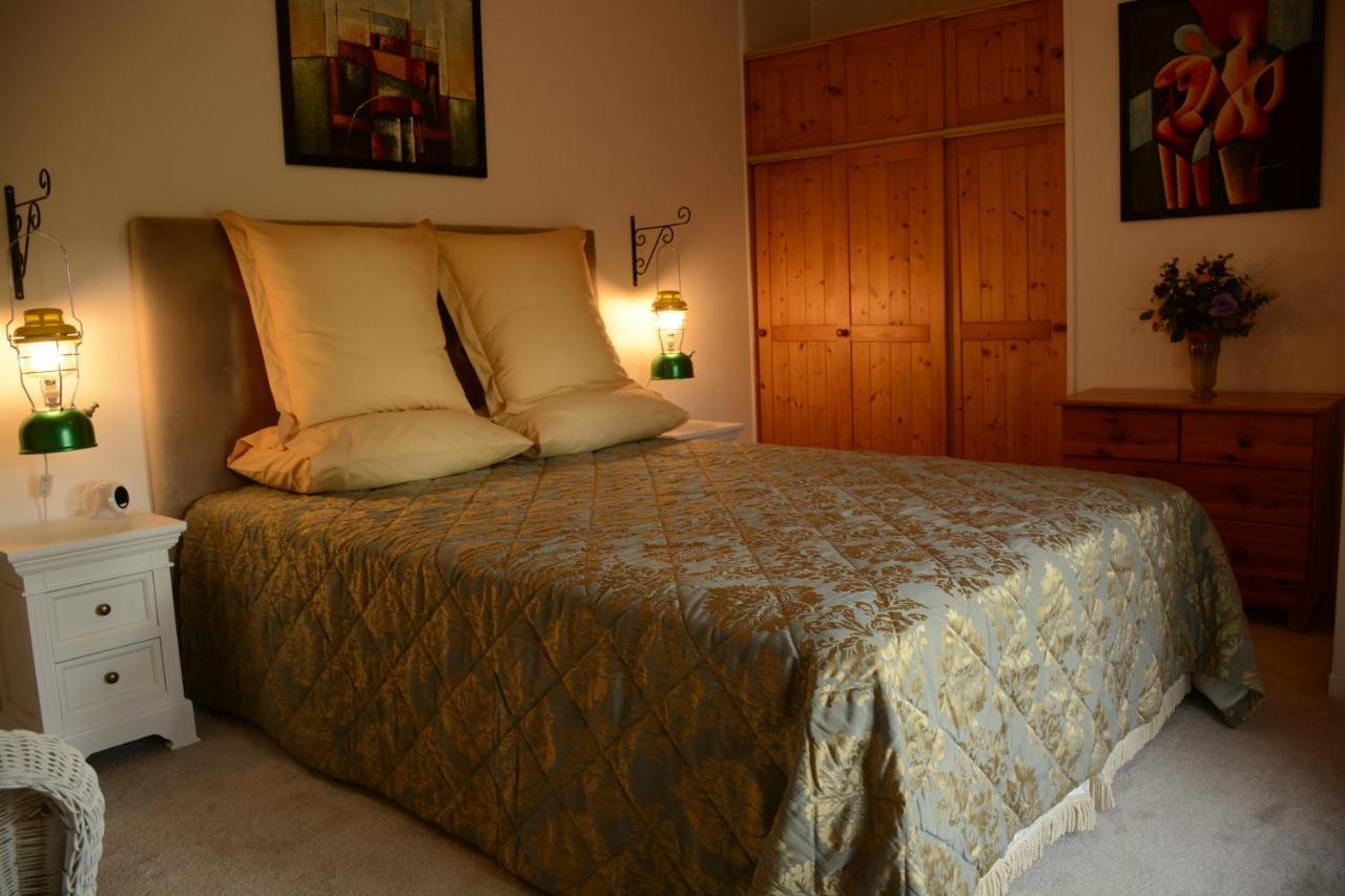Bed and Breakfast Les Noyers Aulnay Aulnay  Экстерьер фото